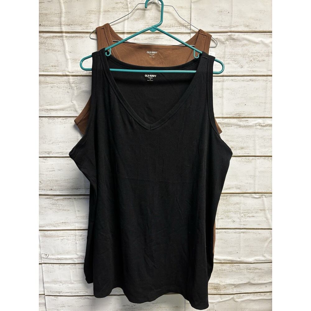 Lot of 2 Old Navy V Neck Tank Top 44" Chest Brown and Black Tagged 4X Ribbed NEW